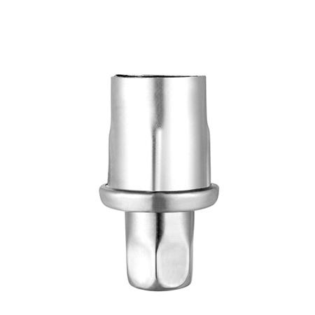 أقدام من ستانلس ستيل