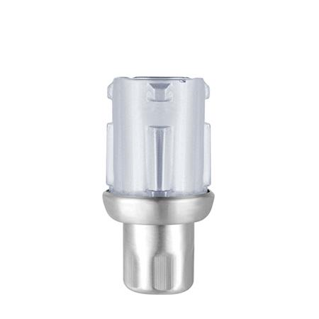 أقدام من ستانلس ستيل